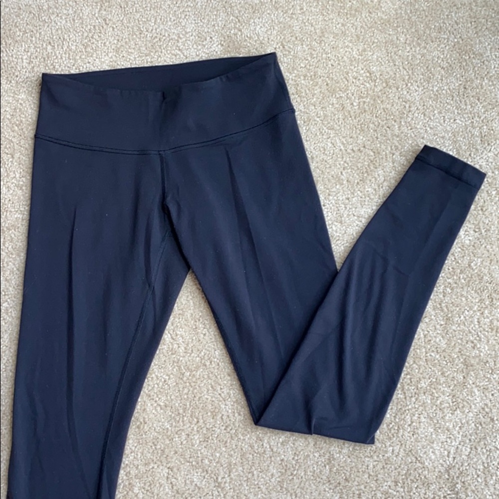 COPY - Lululemon Wunder Under 30” inseam Black Le…